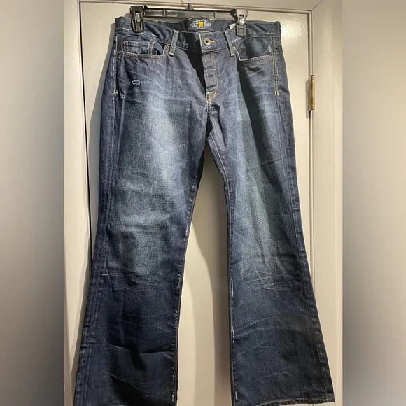 Lucky Brand LIL Maggie Low Rise flare leg Distressed Jeans. $20 OBO Size 16/33 - Picture 1 of 11